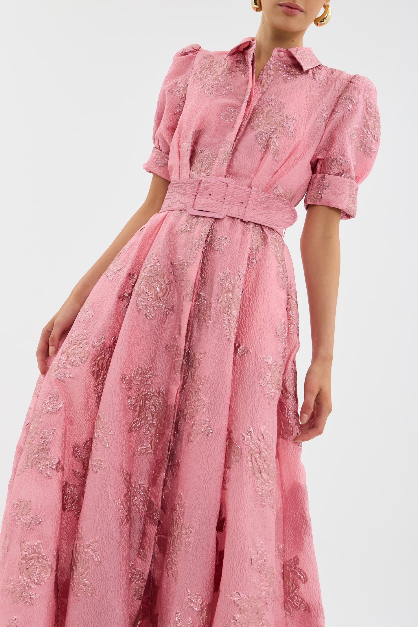 VELLORÉ | Vestido corto Anabella de mangas abullonadas - Coqueto, chic y sin esfuerzo