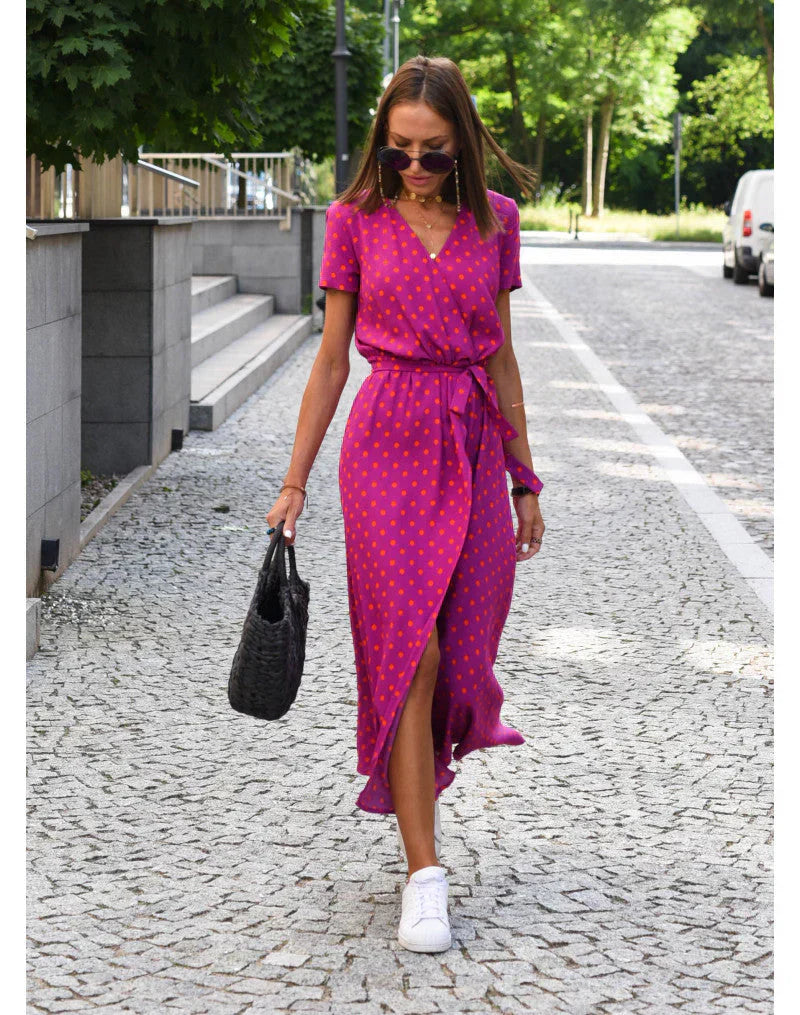 VELLORÉ | Julia - Vestido elegante con escote en forma de corazón y corte modelador que realza la silueta