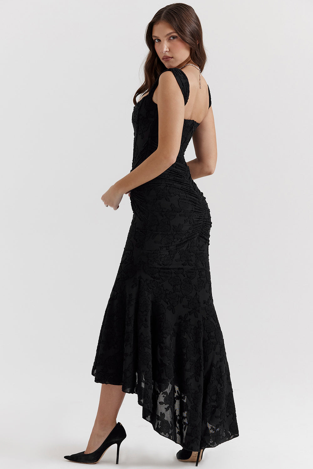 VELLORÉ | Vestido de cintura entallada