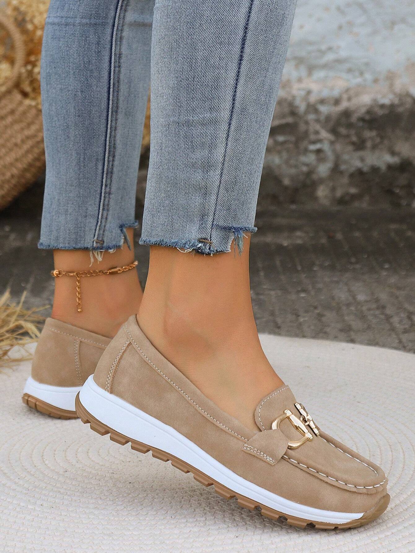 VELLORÉ | Ellie - Mocasines planos con hebilla