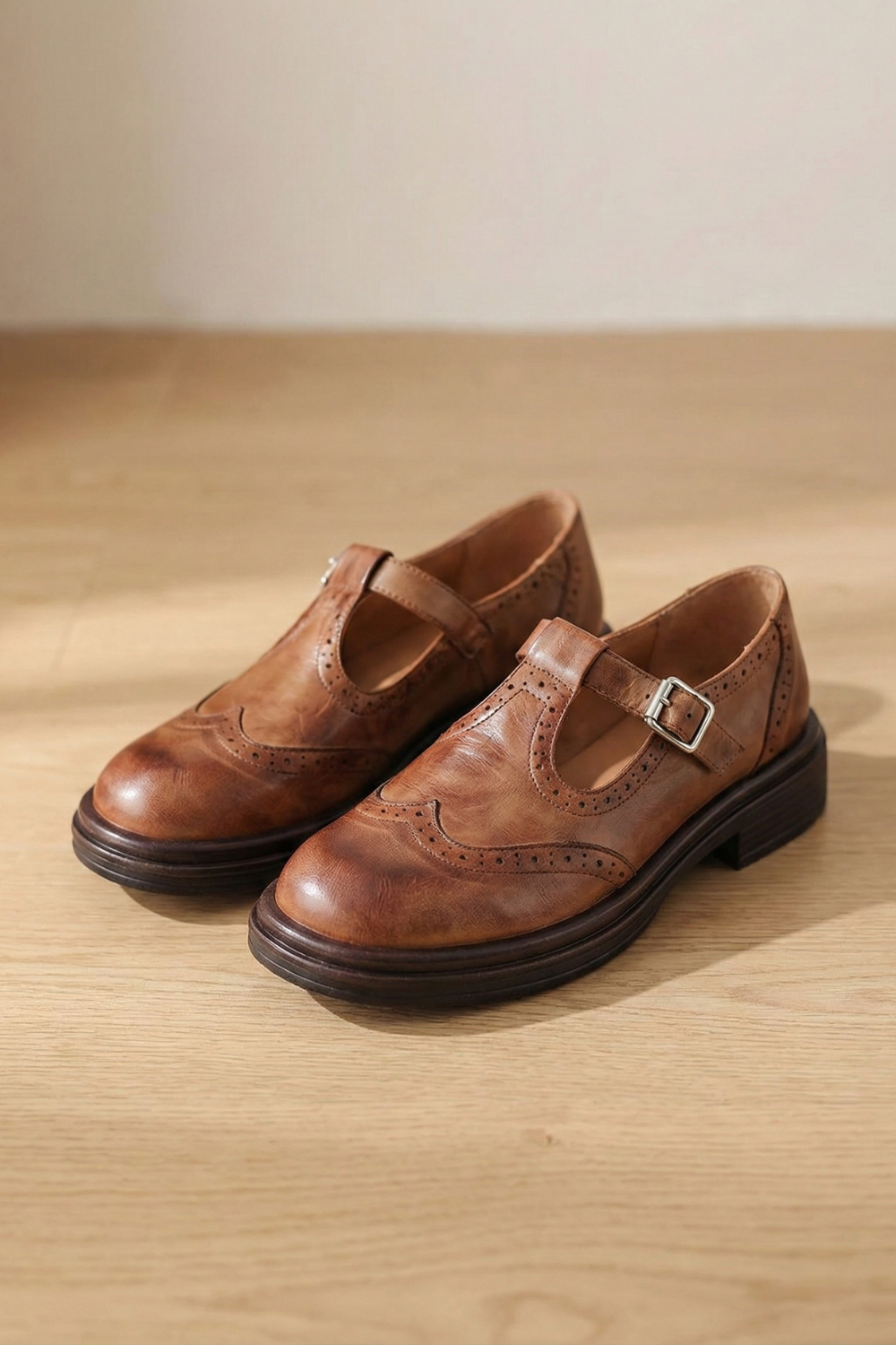 VELLORÉ | Mia - Zapato de cuero elegante y refinado