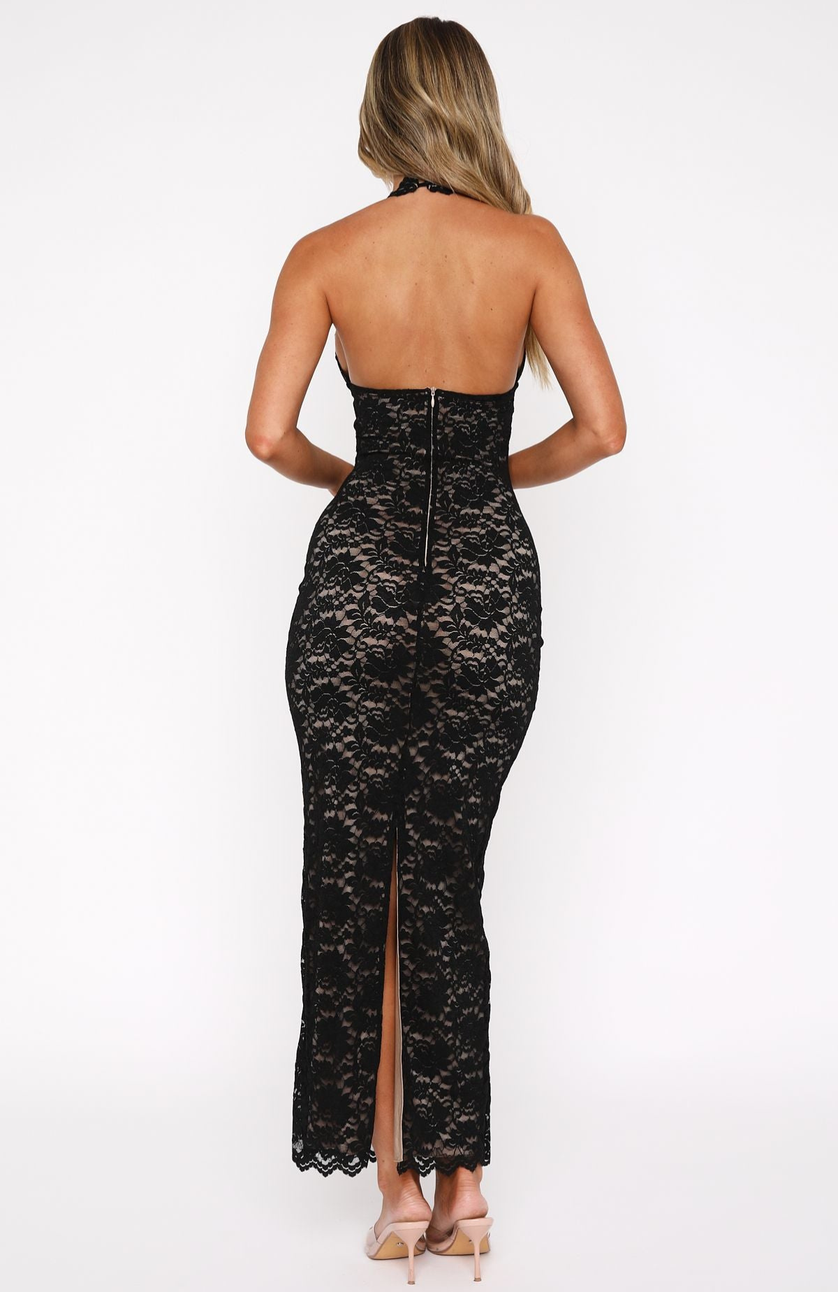 VELLORÉ | Lace Me Maxi Dress