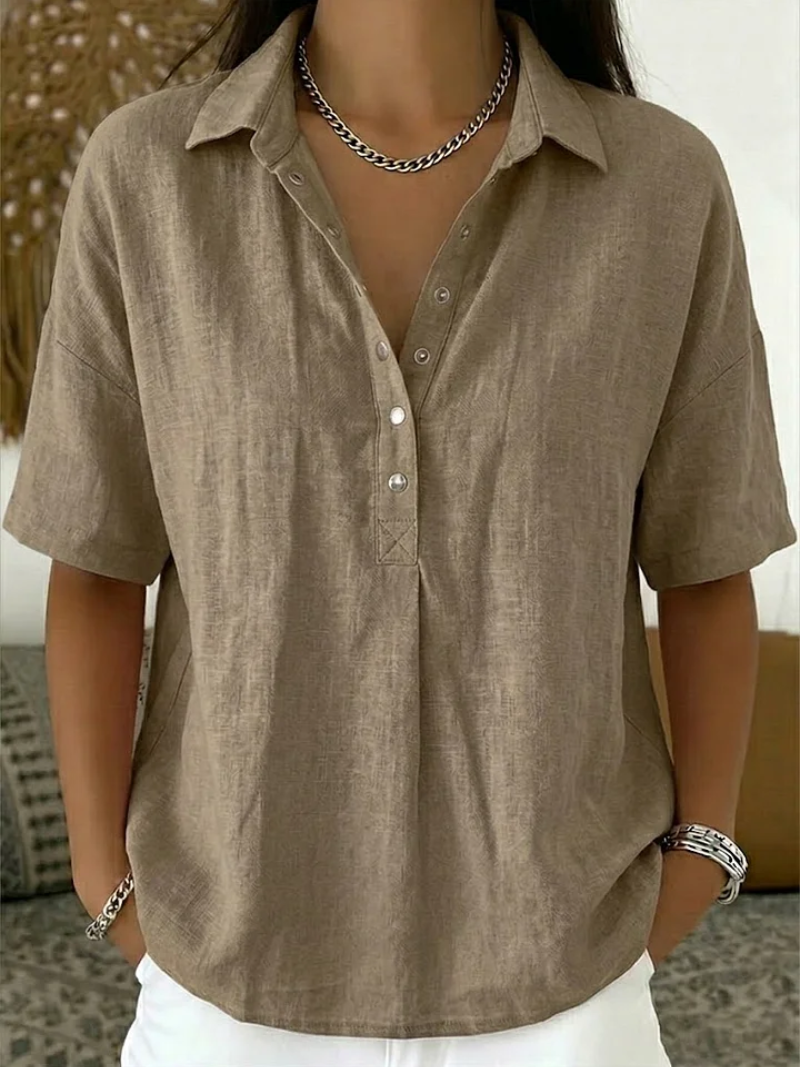 VELLORÉ | Blusa con cuello y detalle de botones