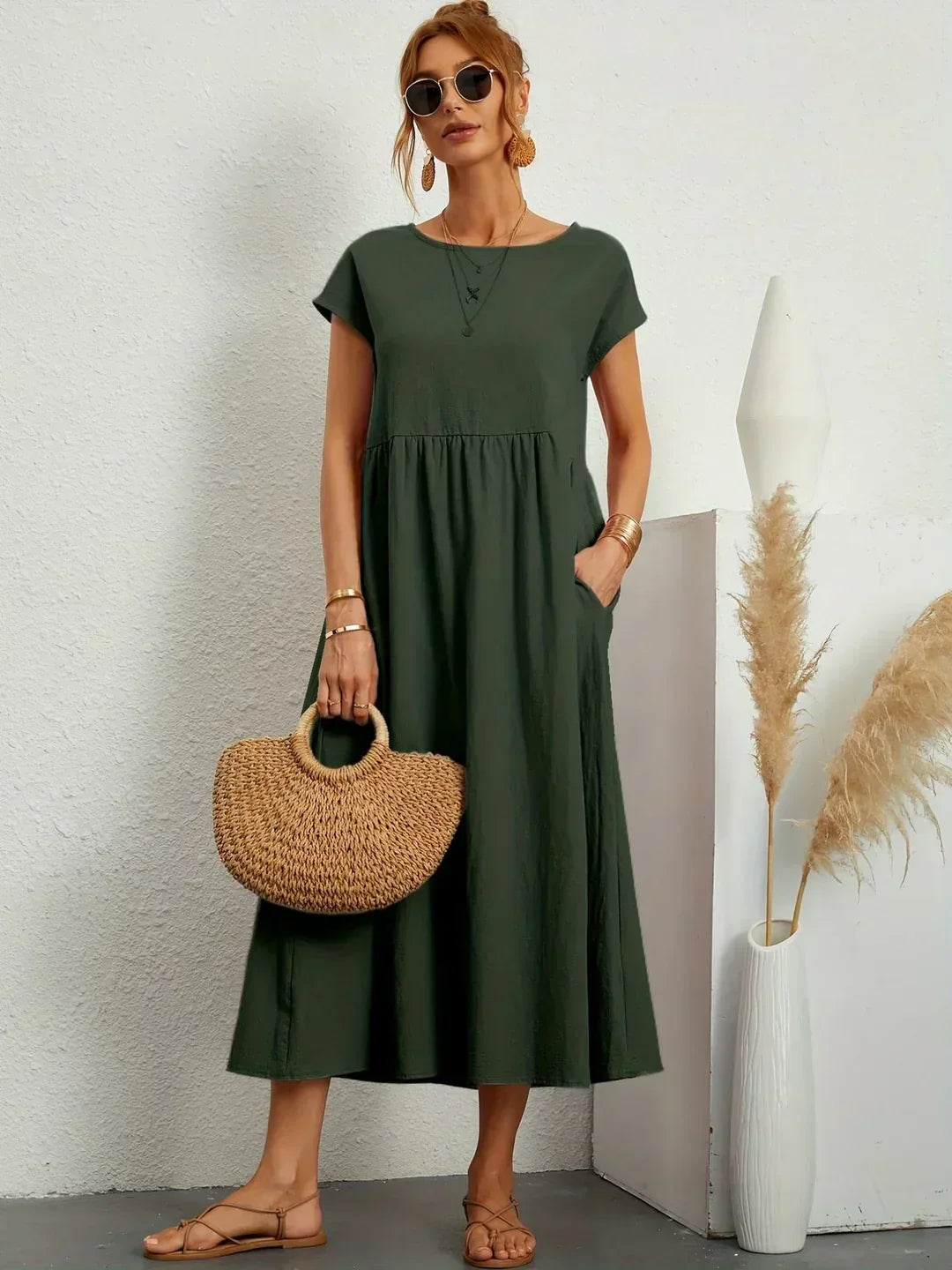 VELLORÉ | — Vestido midi fluido, elegancia atemporal