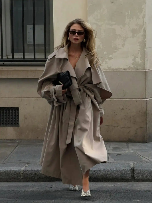 VELLORÉ | Gabardina larga con cordones para mujer