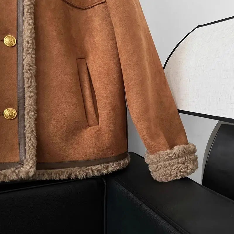 VELLORÉ | Chaqueta corta de piel sintética para mujer