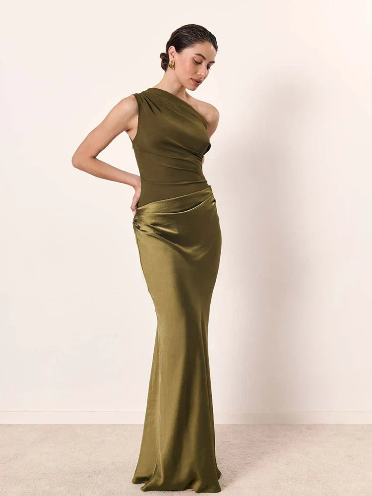 VELLORÉ | Vestido Maxi de Satén con apertura – Elegancia para la noche