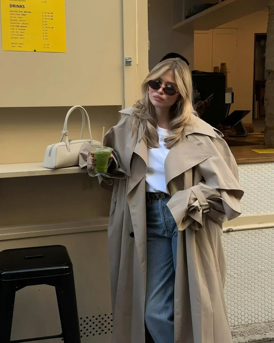 VELLORÉ | Gabardina larga con cordones para mujer