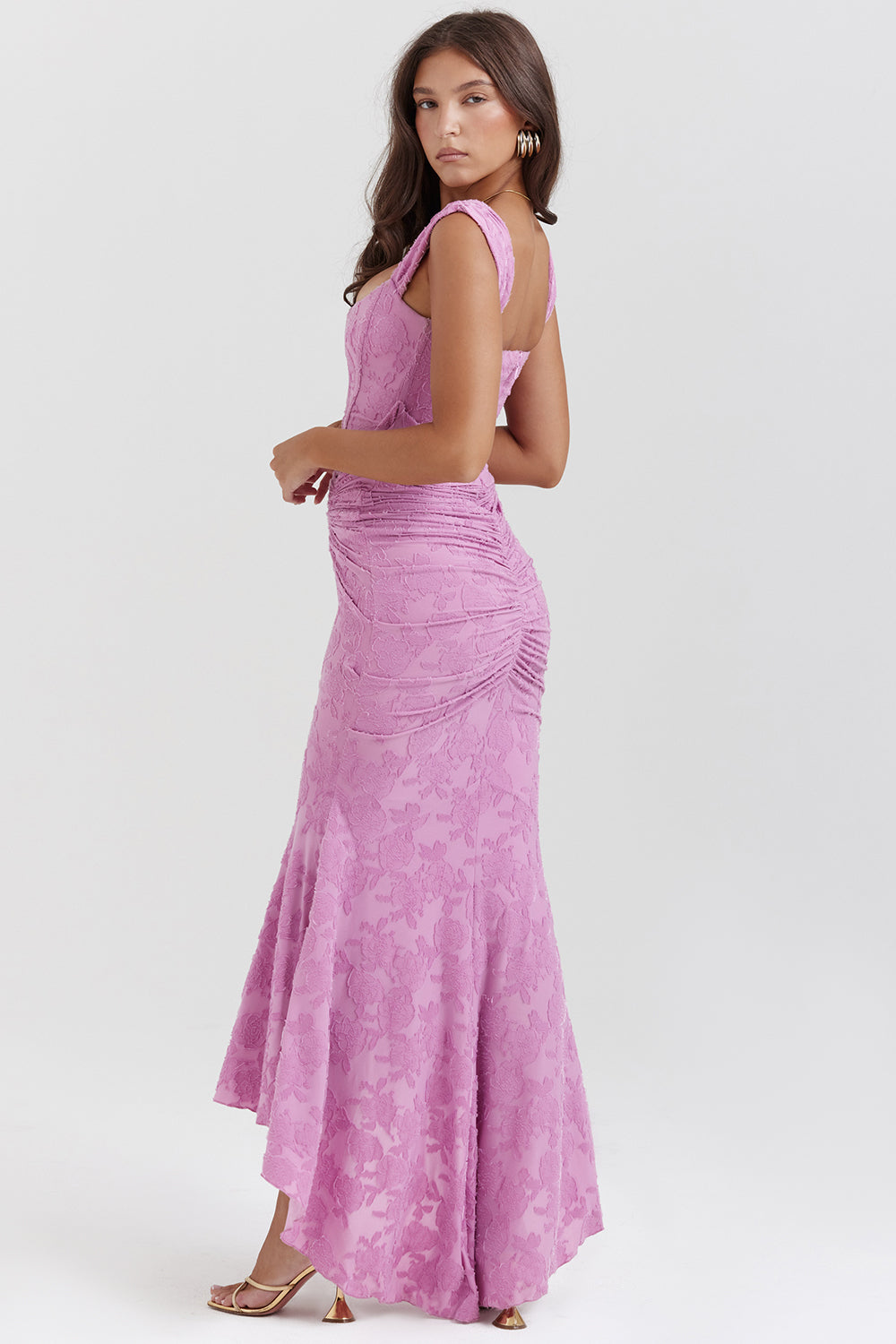 VELLORÉ | Vestido de cintura entallada