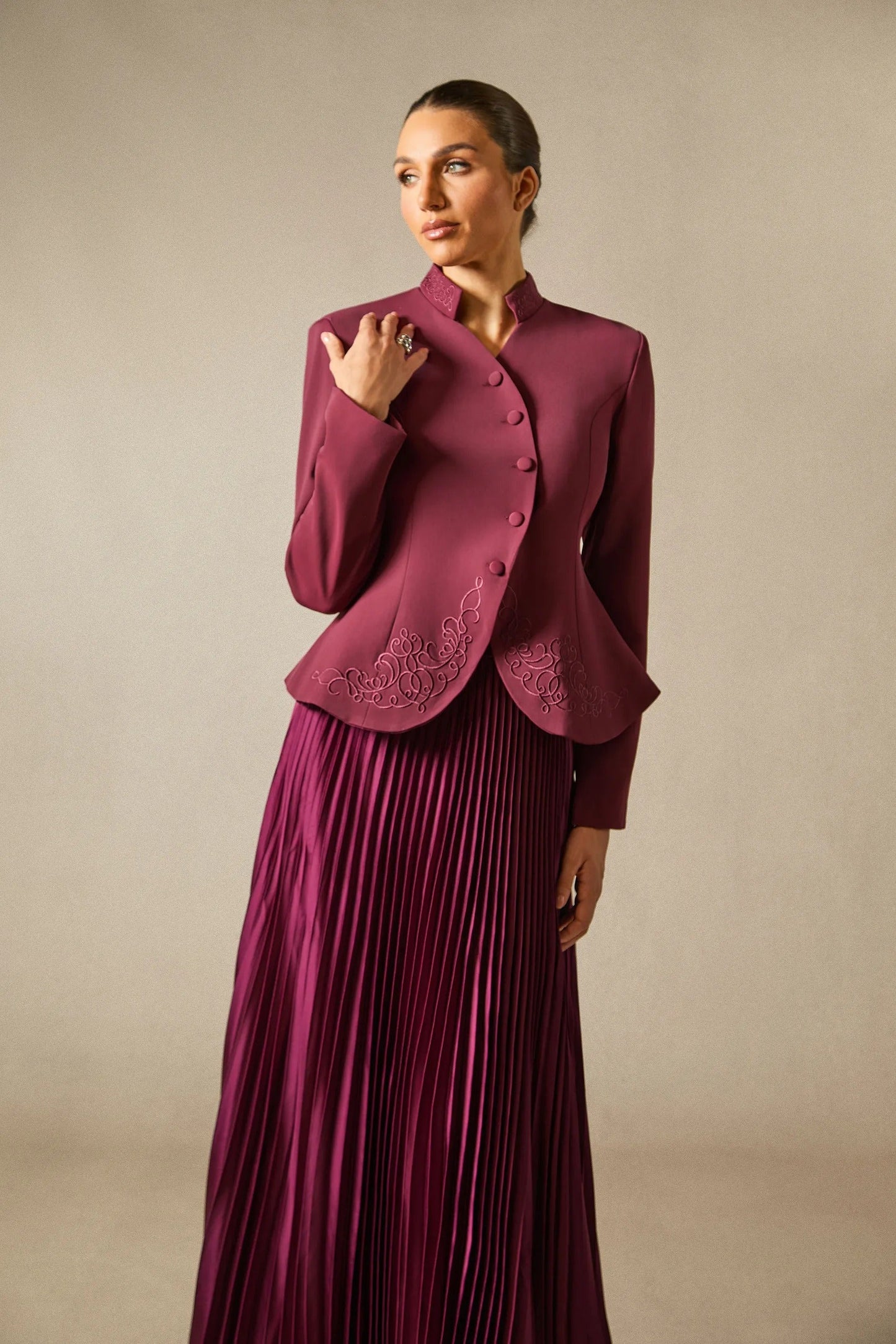Conjunto de Falda Plisada - STUDIO VELLORÉ