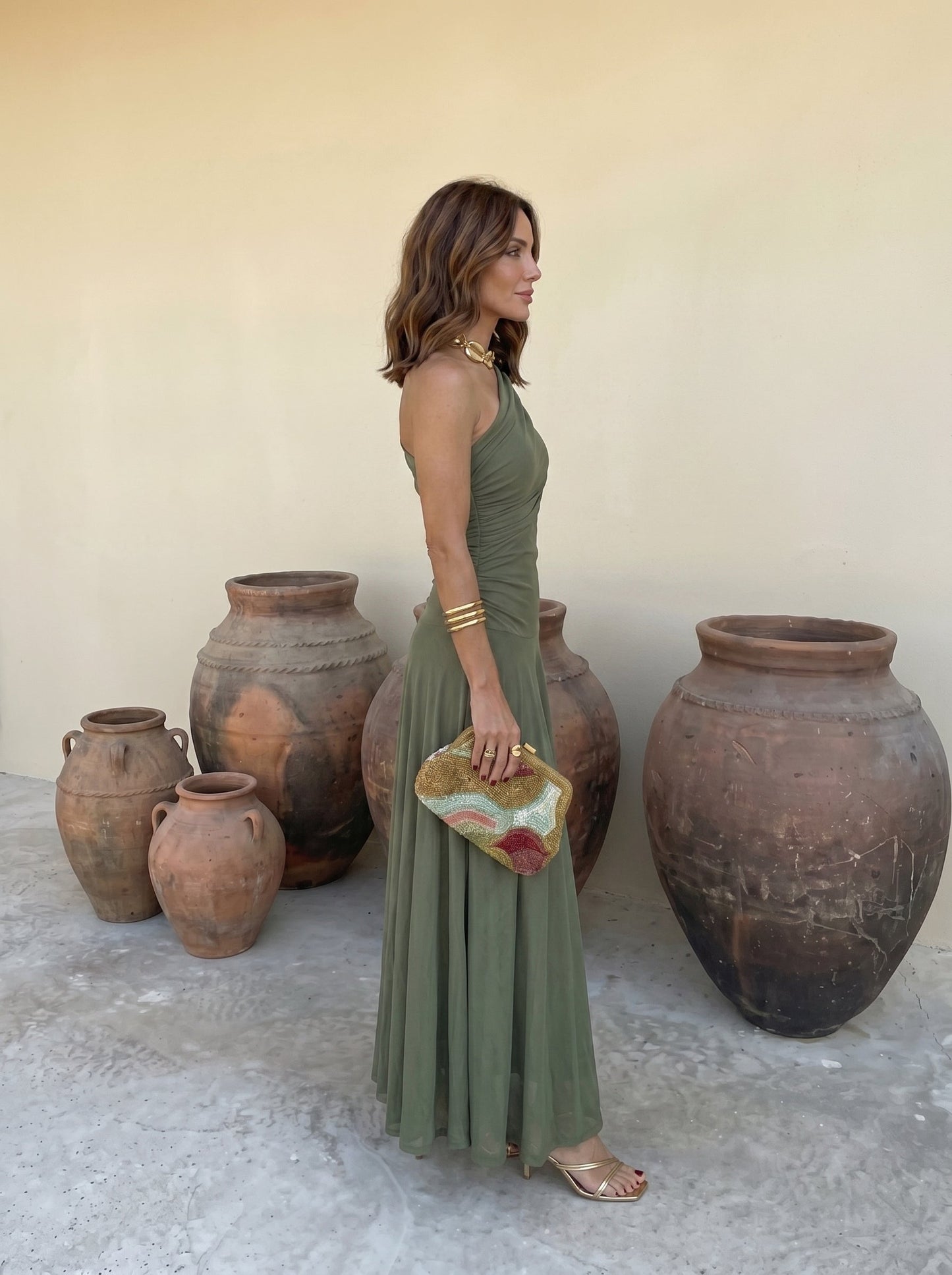VELLORÉ | Vestido elegante sin tirantes de malla